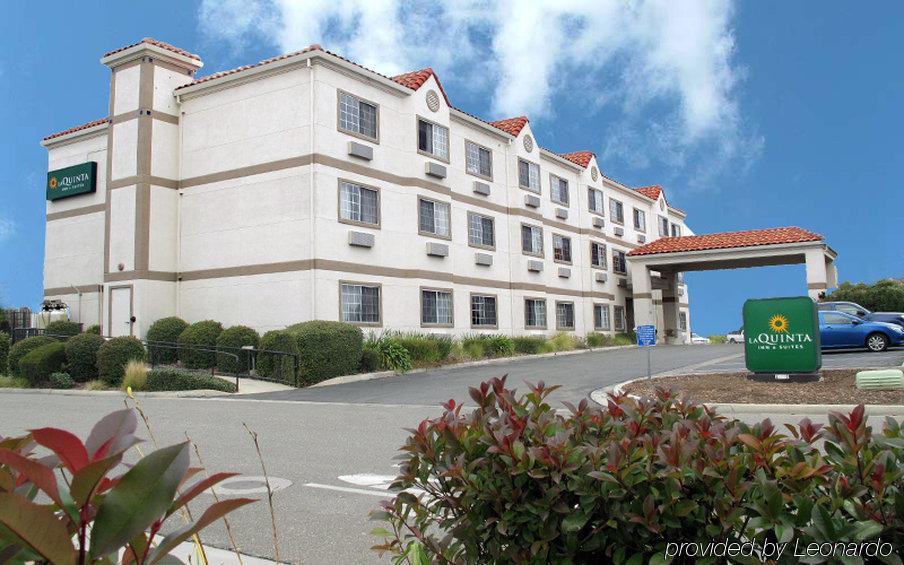 Travelodge By Wyndham Stockton Eksteriør billede